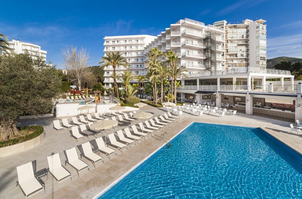 Globales Palmanova Hotel Buitenkant foto