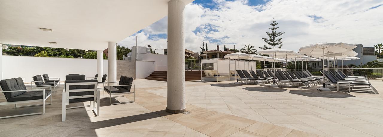 Globales Palmanova Hotel Buitenkant foto
